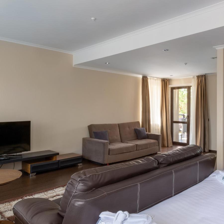 Park House Hotel Barmashino Buitenkant foto